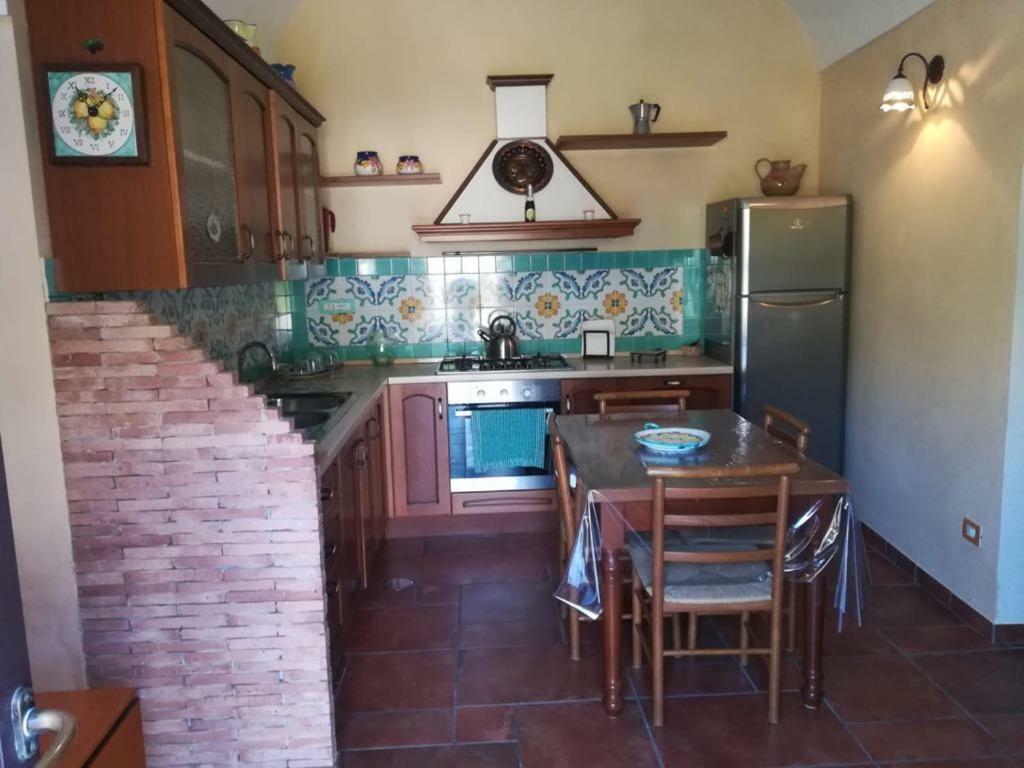 Contrada Vigna Bed & Breakfast Vietri Exterior foto